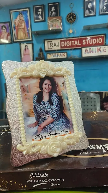 Raj Studio