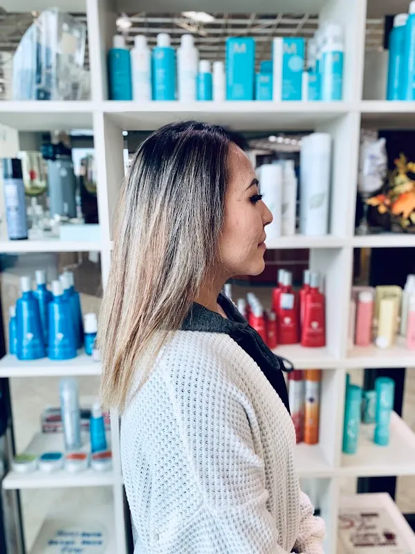Joua Hair Studio