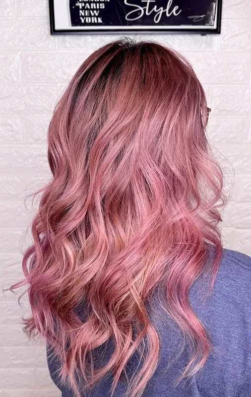 Joua Hair Studio
