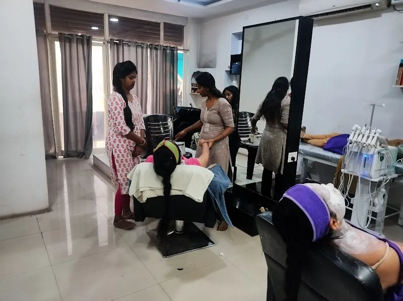 Brindas Professioanal Beauty care - Best Beauty parlour in Anakapalli