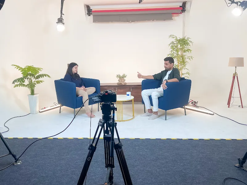 Dads Moneyy Studio | Green Screen Studio | Photography Studio for Rent | Pod Cast Studio | Recording and Dubbing Studio