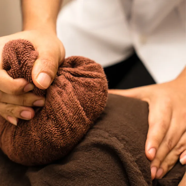 Star Luxury Spa In Oshiwara