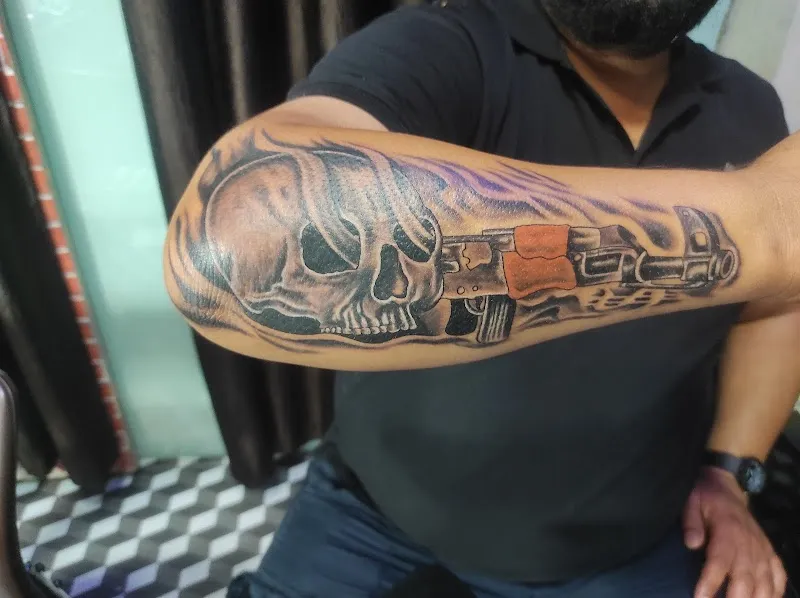 SR Tatoo Studio