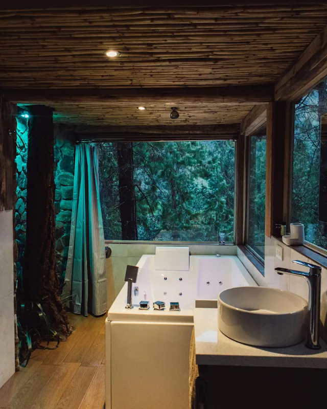 Avantara Spa In Vashi
