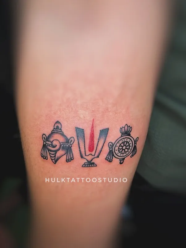 Hulk tattoo studio Anakapalle