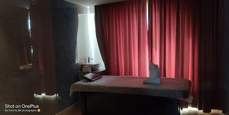 Spa Le Paris @ Jagadish Hotel