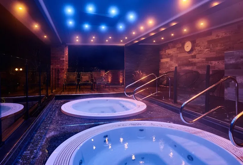 Fairlawns Hotel and Spa