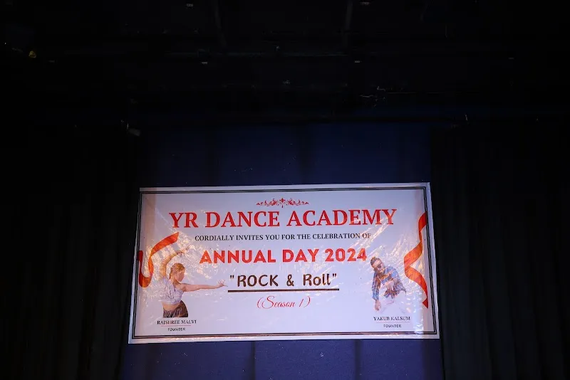 YR DANCE ACADEMY