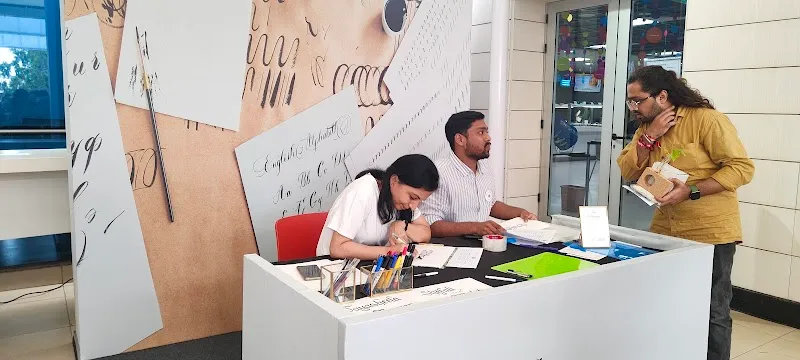 Art Ki Barsaat, The Calligraphy & Engraving studio