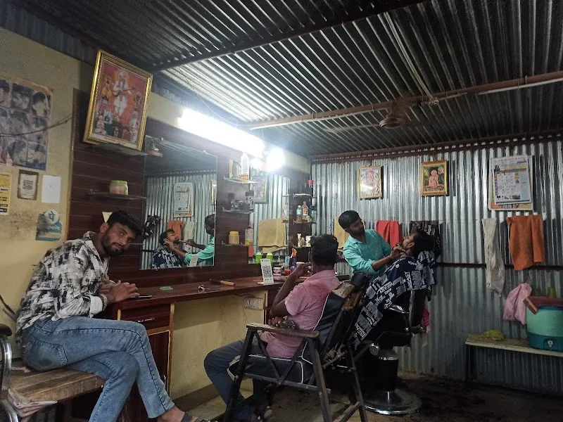 V K Hair style