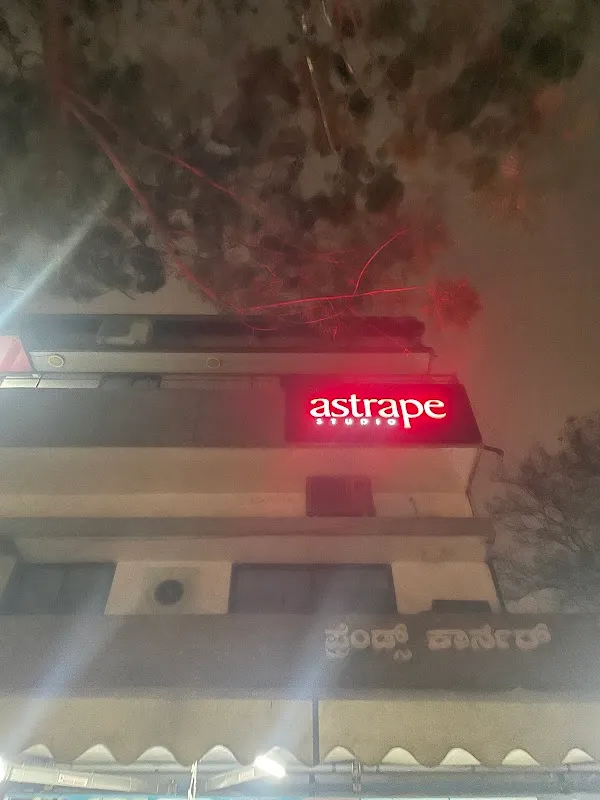ASTRAPE STUDIO