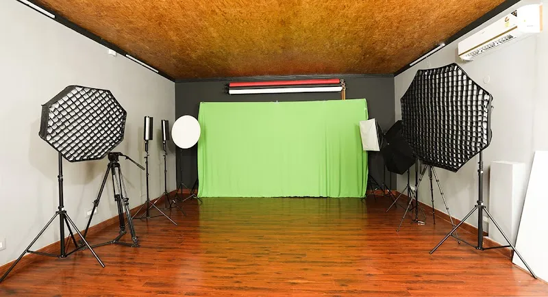 ASTRAPE STUDIO