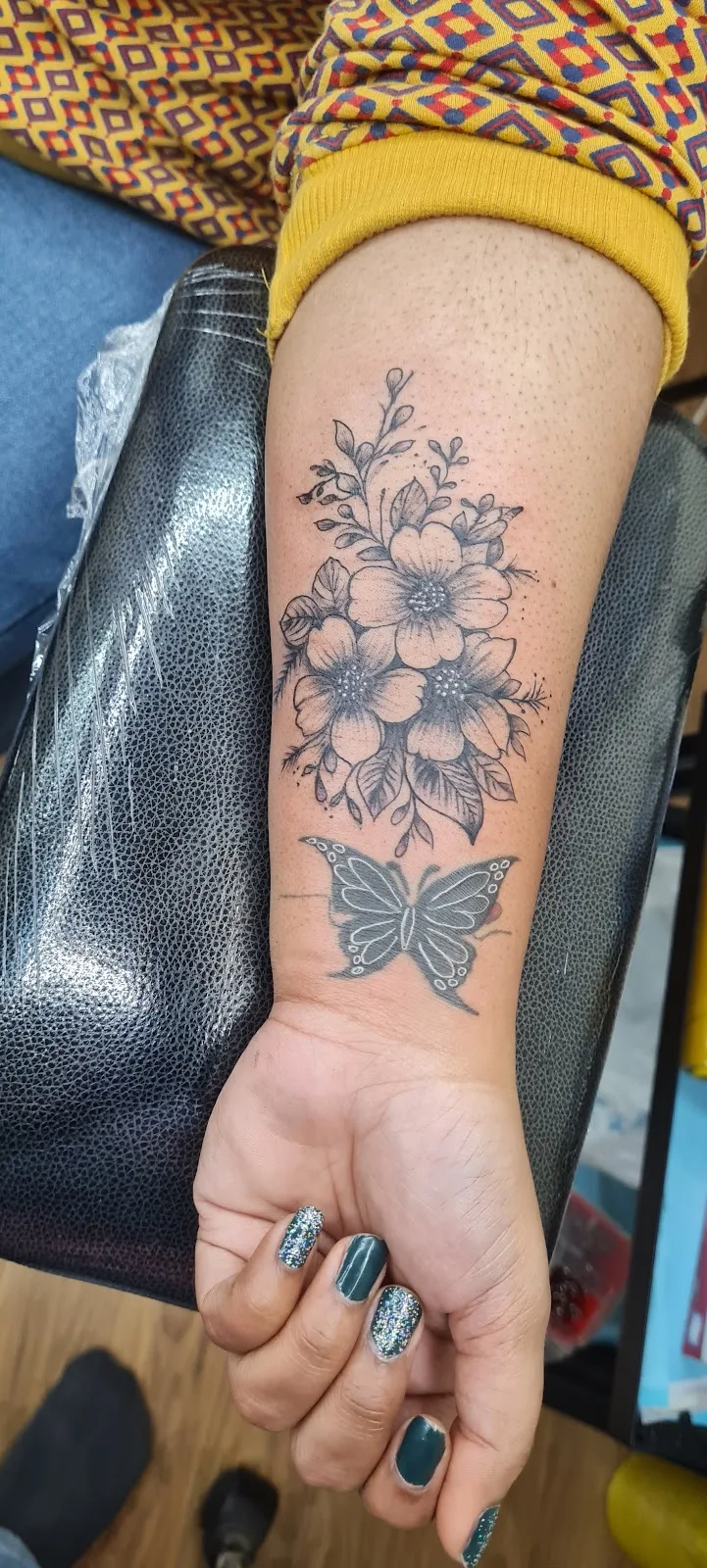 Shiv Tattoo Studio