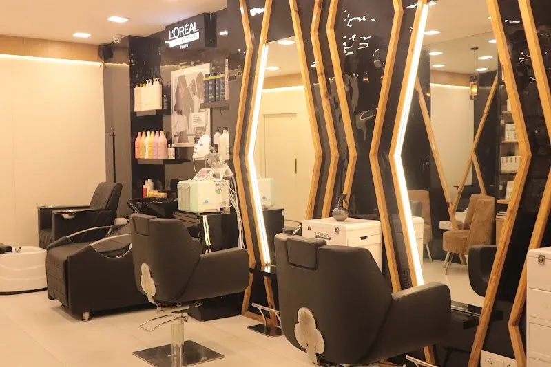Super Style Unisex Salon - Best Salon in Roorkee, Best Makeup Artist in Roorkee | Hair Patch Service in Roorkee
