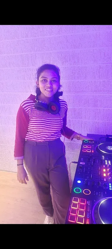 8bit Audio - DJ & Music production & Recording Studio
