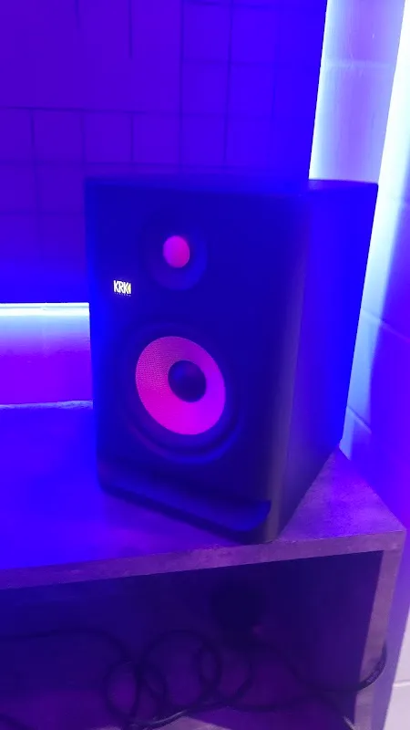 8bit Audio - DJ & Music production & Recording Studio