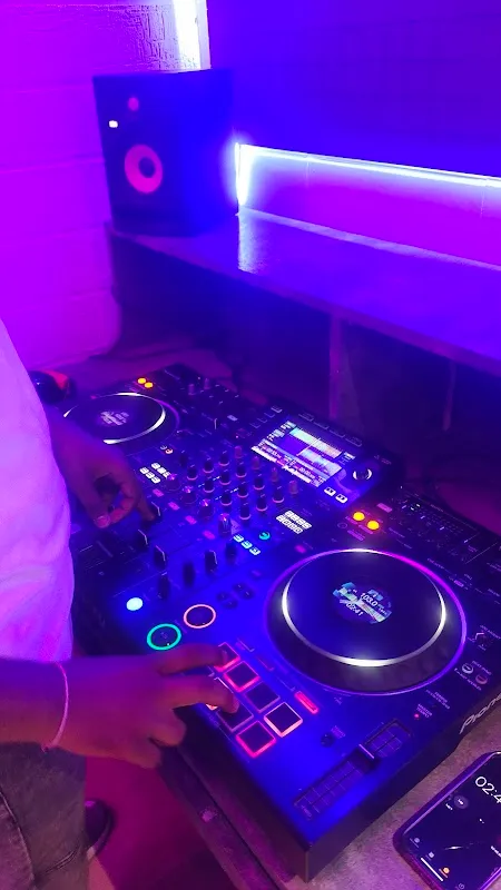 8bit Audio - DJ & Music production & Recording Studio