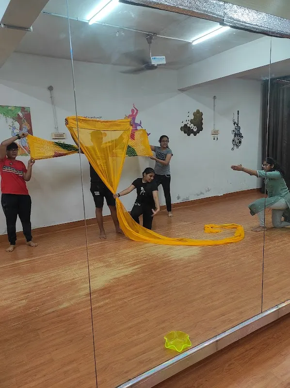 R. A. D. S ( Rekha. Arvind. Dance. Studio)