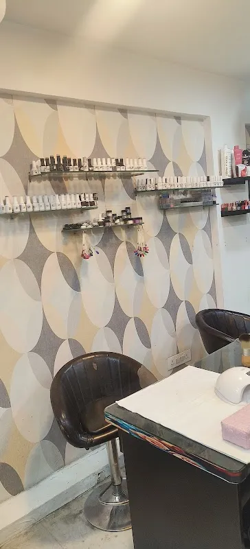 Styla X tha Unisex Salon by Arun nail artist - best salon in kalkaji