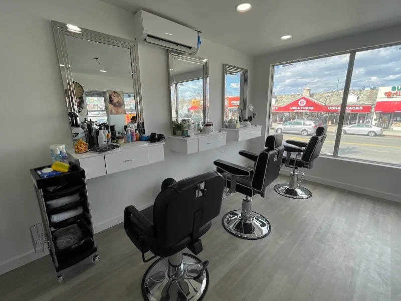 Lovely ladies Beauty Salon