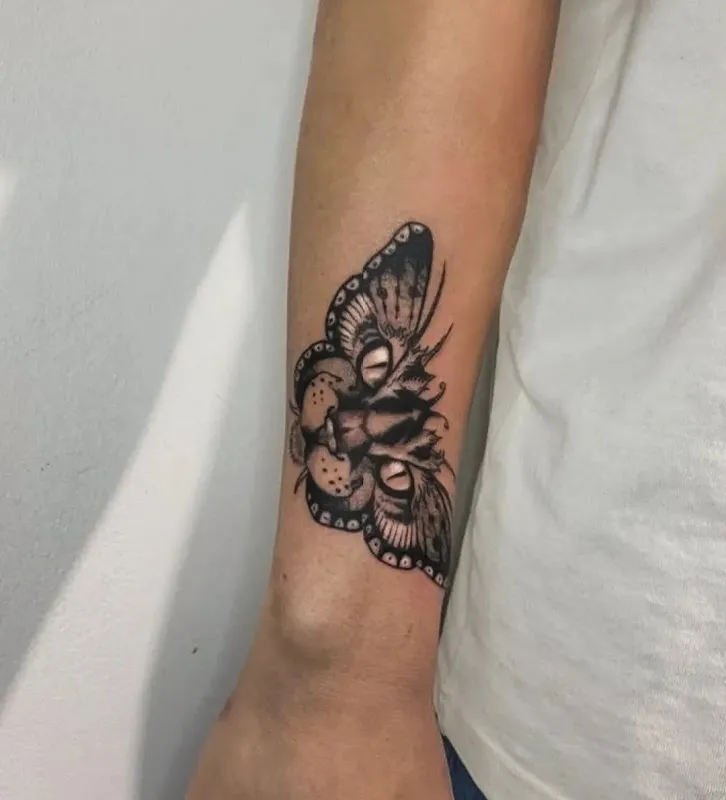 Pigeon Tattoo & Piercing Krakow