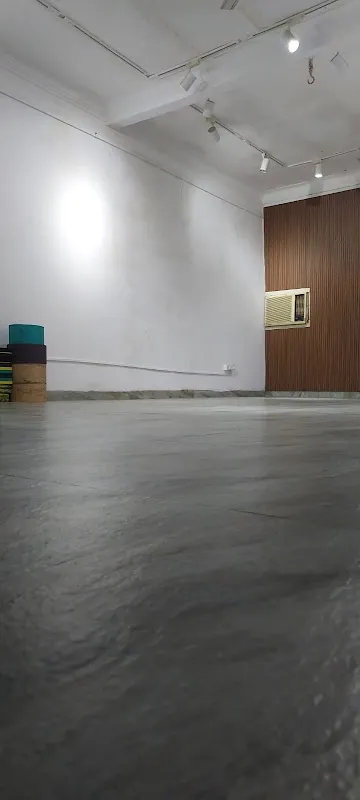 AGNIIKURU Yoga Studio