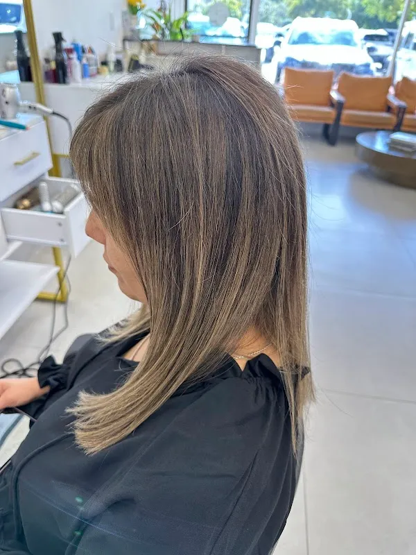 Niro Hair Salon & Barbershop