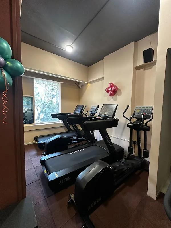 Kourage Fitness- Best Gym In Mulund/Personal Training & Weight Loss Center