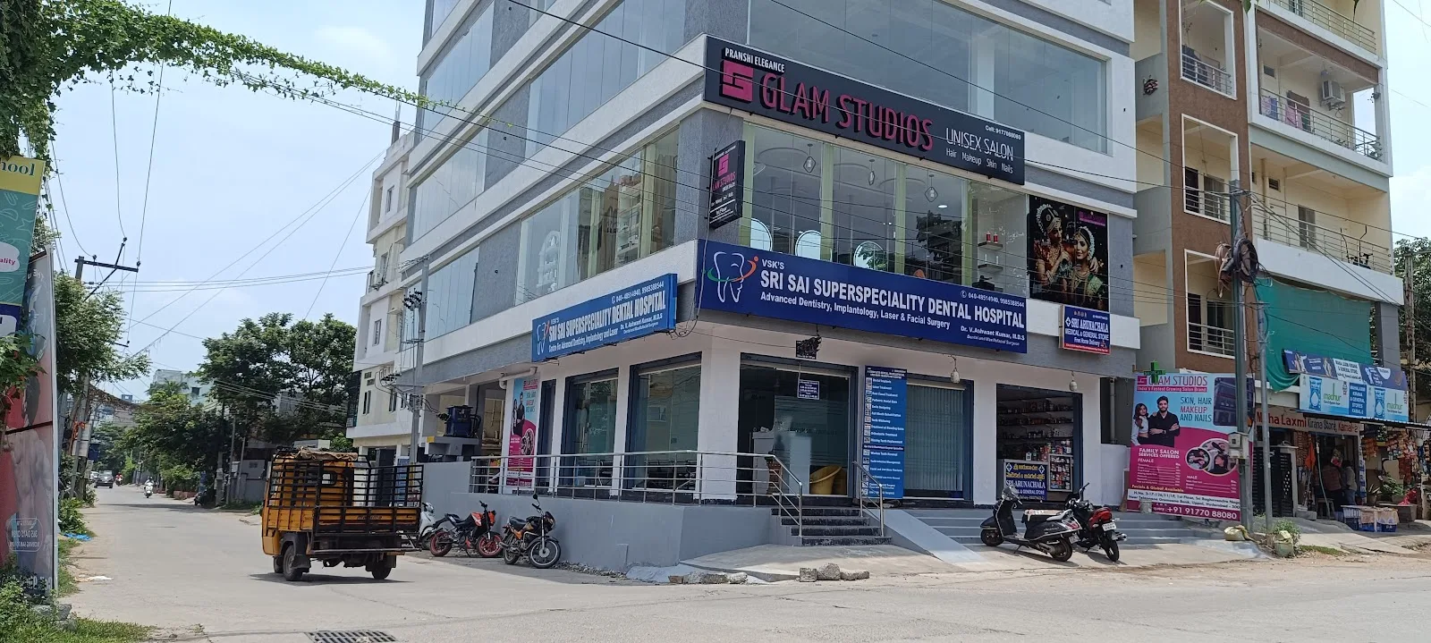 Glam Studios, Uppal