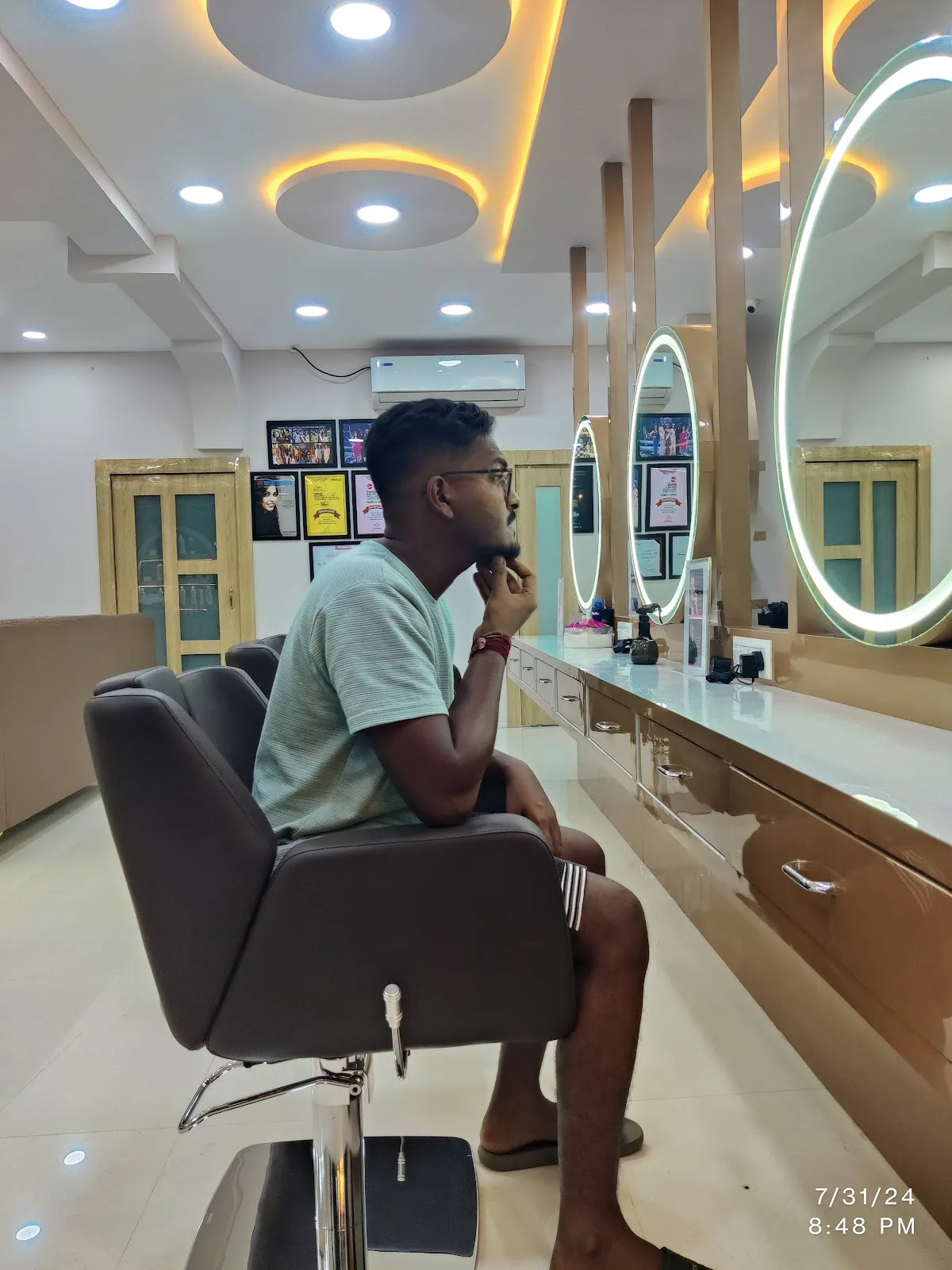 Glam Studios, Uppal
