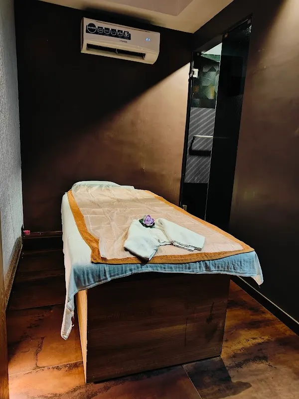 Royal Oak Spa - No 1 Spa In Sanpada, Navi Mumbai