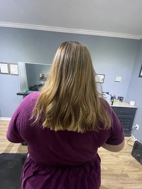 Salty Styles Hair Studio