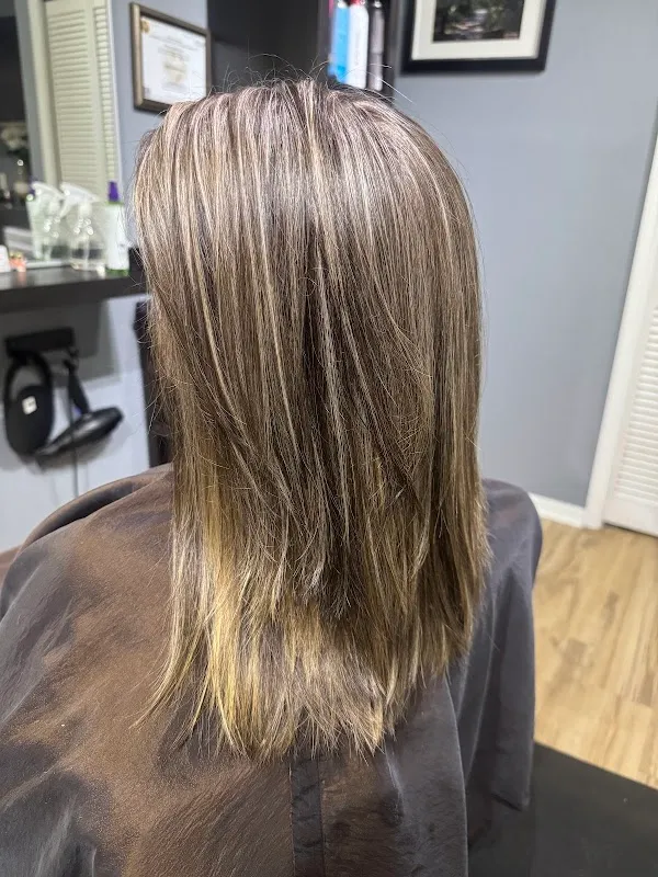 Salty Styles Hair Studio