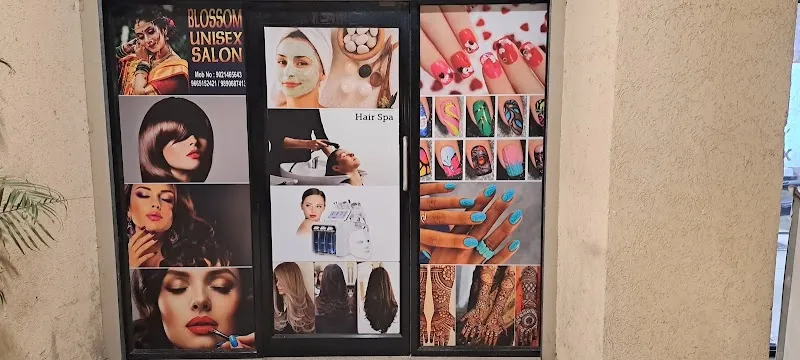 Blossom Unisex Salon