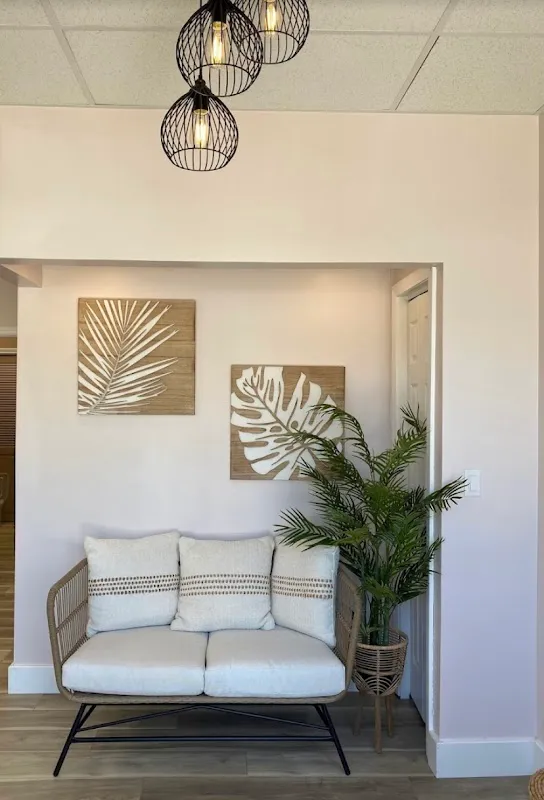 Salon Palm & Spa