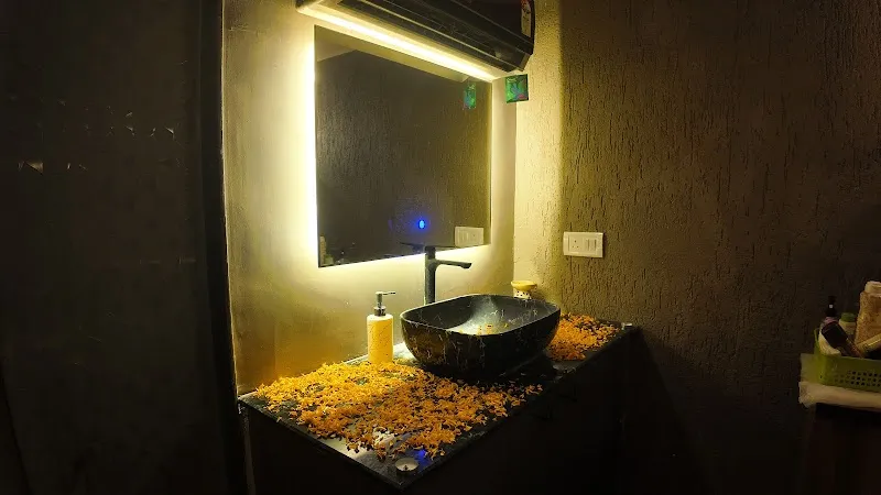 Neung Thai Spa Kalyan
