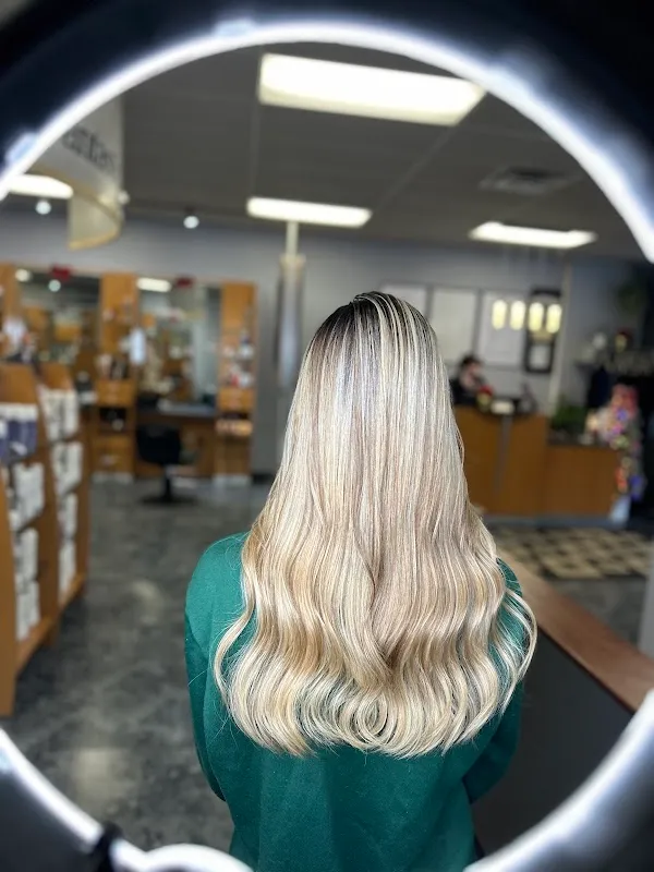 Fantastic Sams Cut & Color