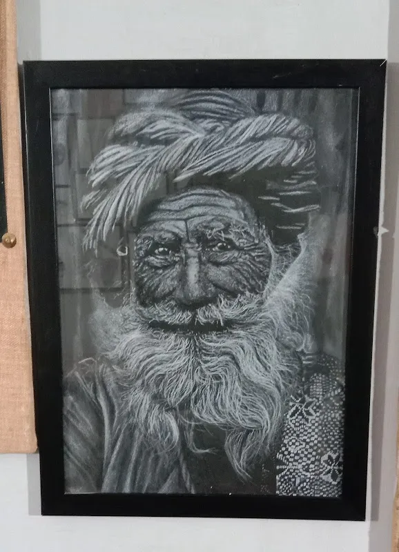 MIRROR FINE ART'S