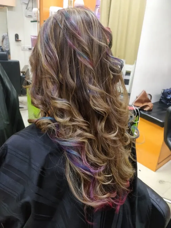 Rekha's Hair & Beauty Salon