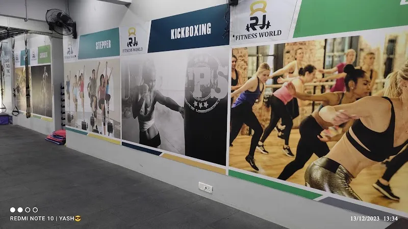 RJ Fitness World