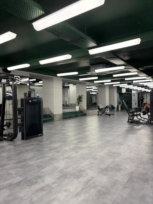 Vault By Virat Kohli (Kirti Nagar)