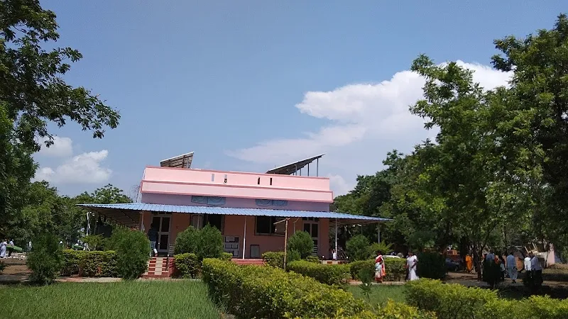 Dhamma Anakula Vipassana Meditation Centre