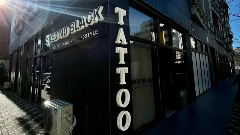 Red nd Black Tattoo Ink Tirana