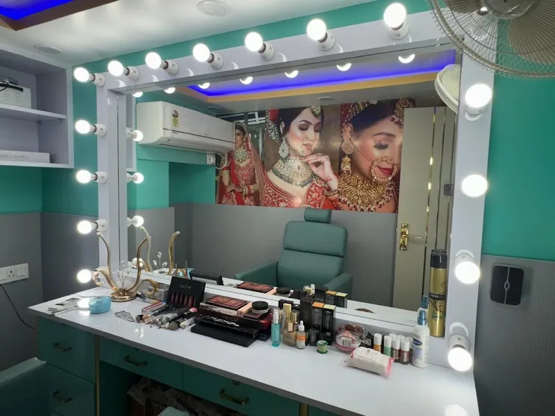 The Cutting King Unisex Salon & Spa in Patna