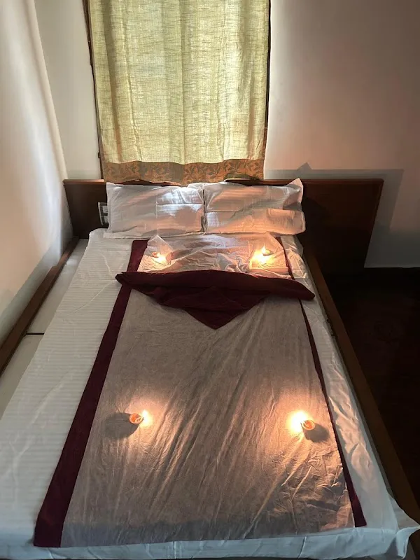 Divine Rose Wellness - Male to Male Spa