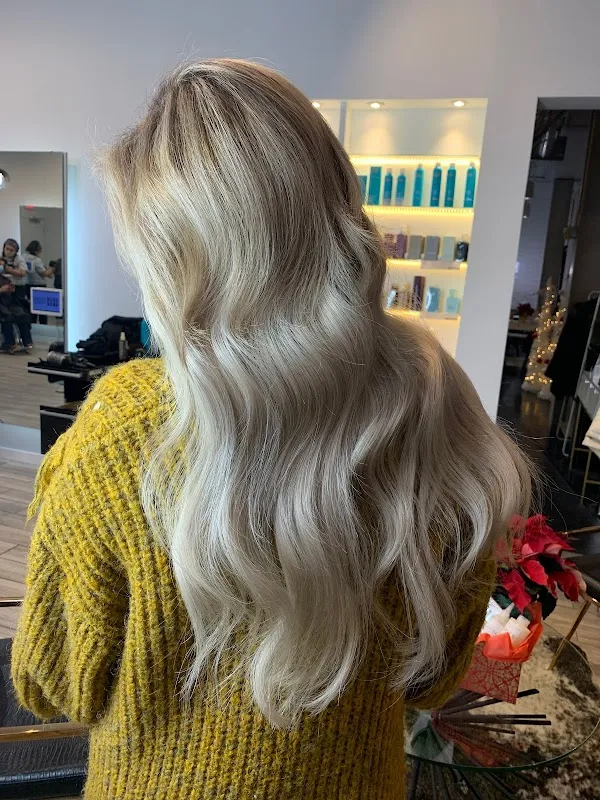 Salon Blānc