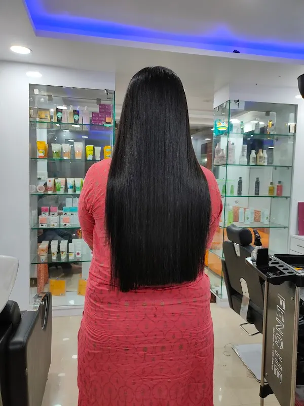 VLCC Salon (Bolpur)