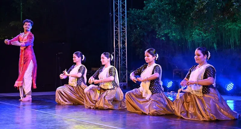 Aditya Garud Dancce Company