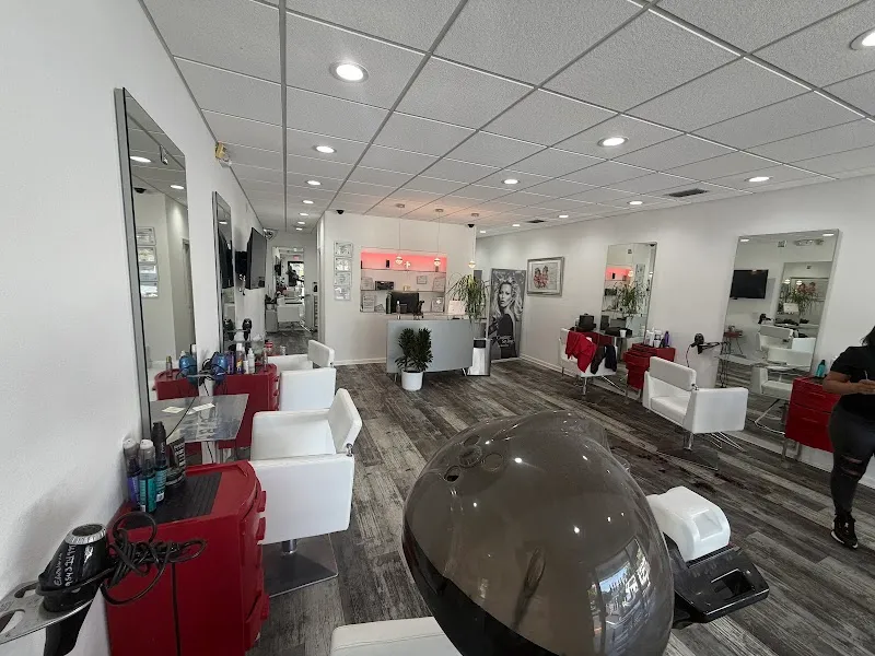 Moda Hair Design and Spa