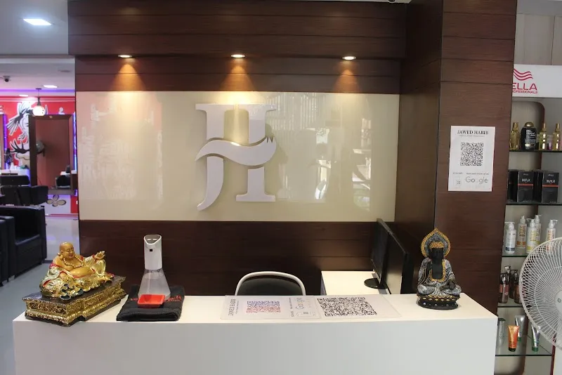 JAWED HABIB HAIR AND BEAUTY SALON RK PURAM ALAKAPURI